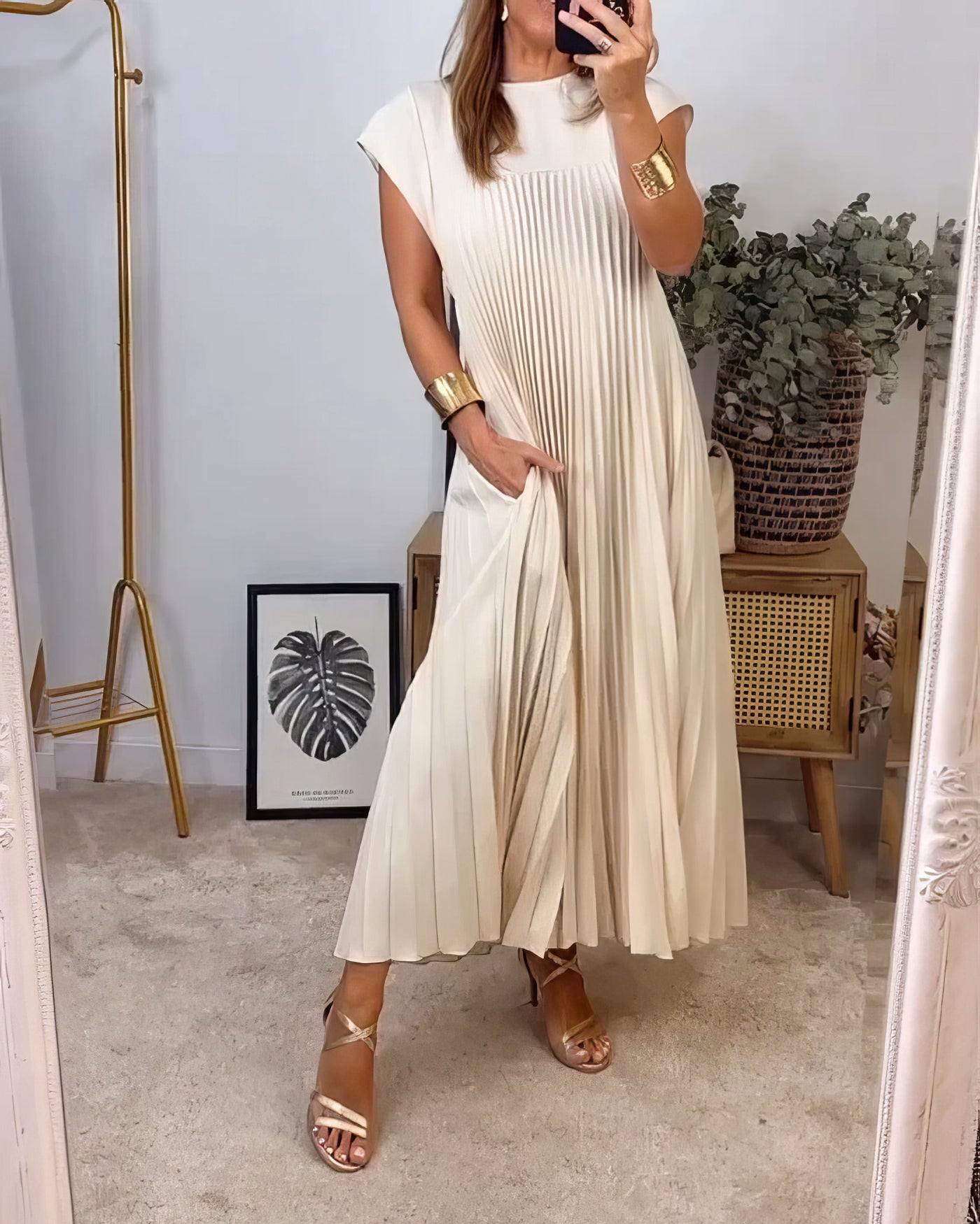 Vestido Largo Plisado Con cuello redondo y sin mangas