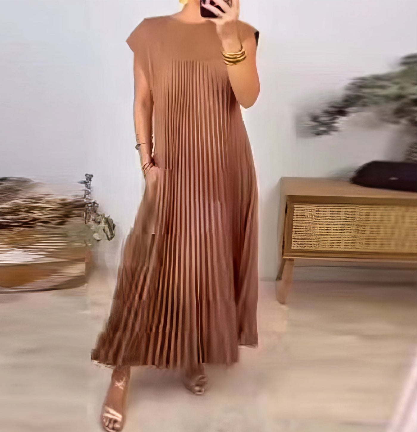 Vestido Largo Plisado Con cuello redondo y sin mangas