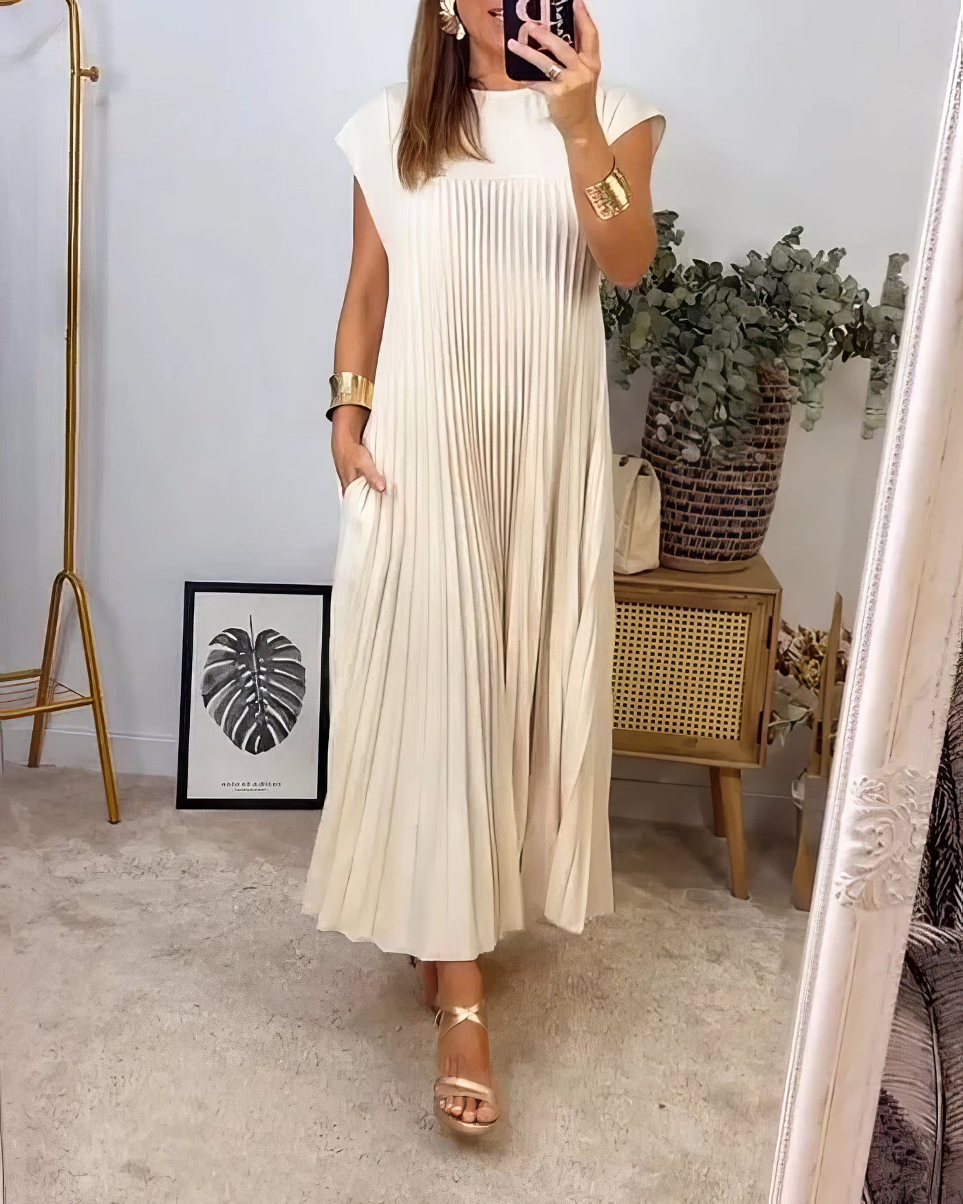 Vestido Largo Plisado Con cuello redondo y sin mangas