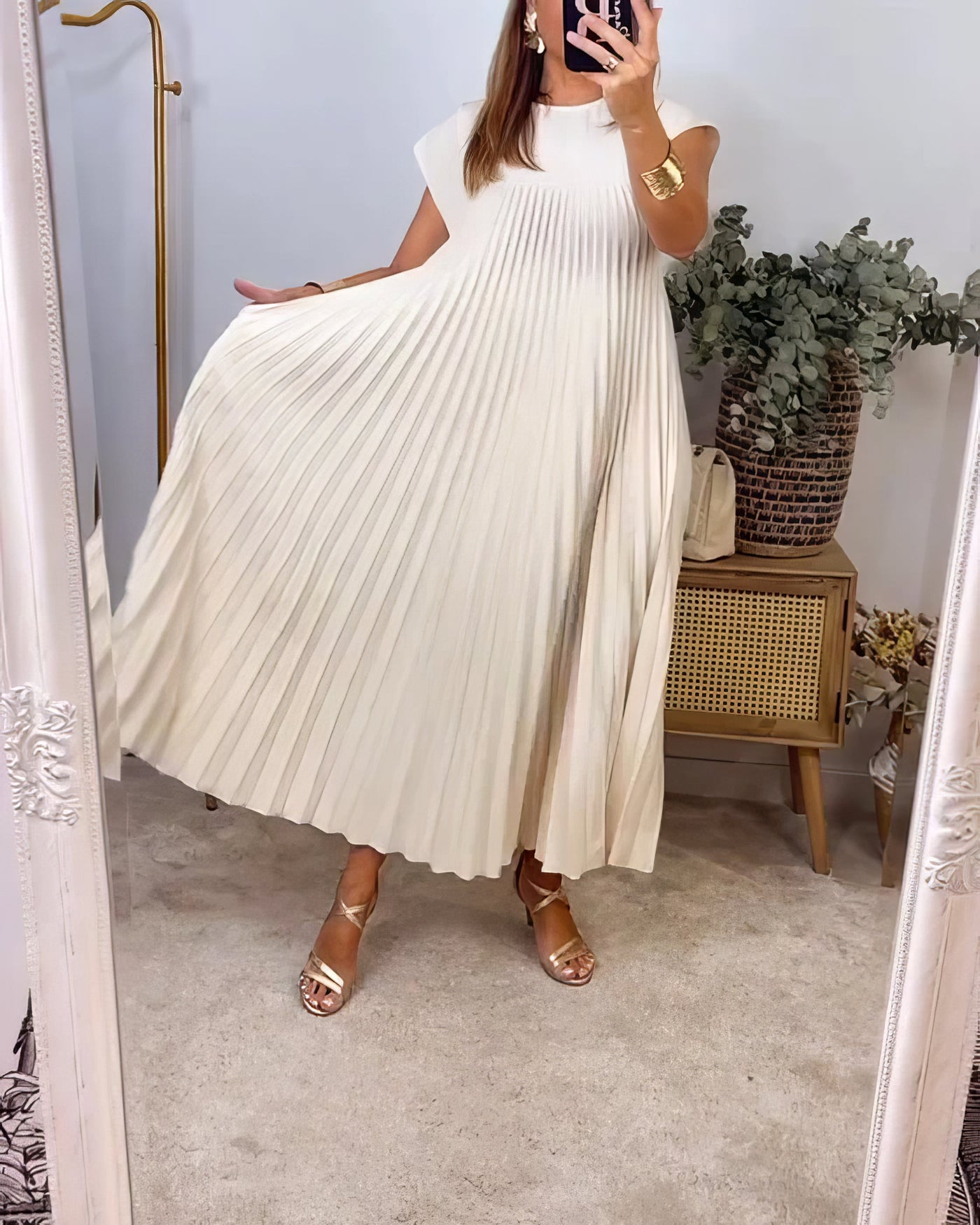 Vestido Largo Plisado Con cuello redondo y sin mangas